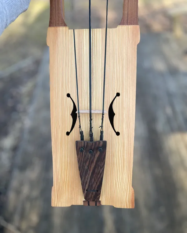 Bowed Lyre (Jouhikko), soprano